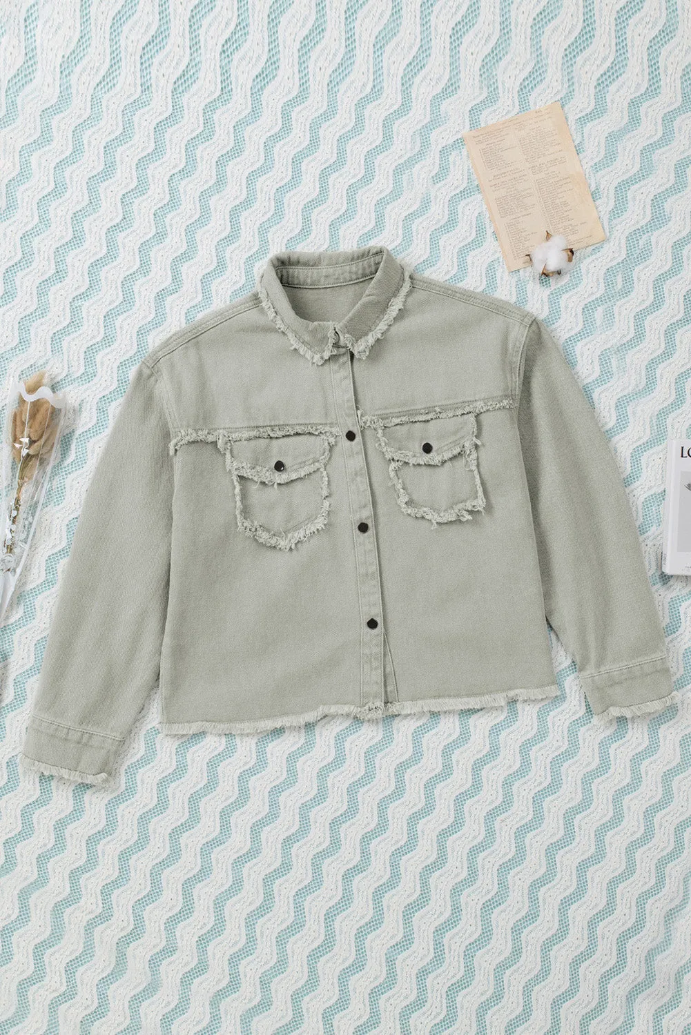 Distressed Flap Pockets Frayed Hemline Denim Jacket