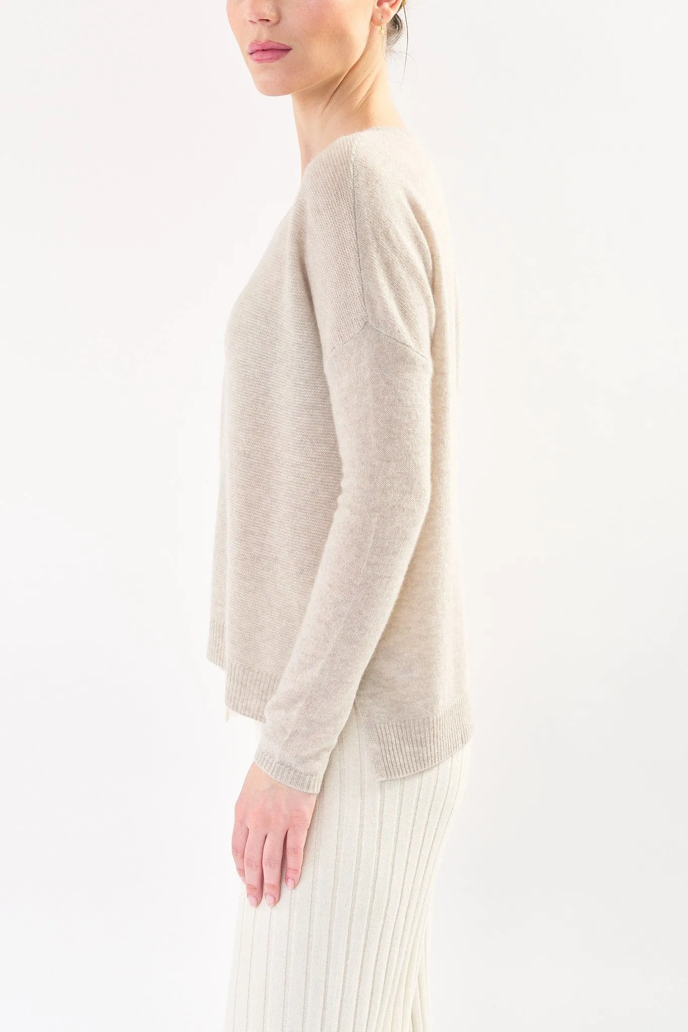 Robertson Madison 100% Cashmere Crewneck CC-221 | Oat | Clearance Final Sale